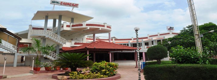 1725/Hotel Ghunghat - Gandhinagar 02.jpg